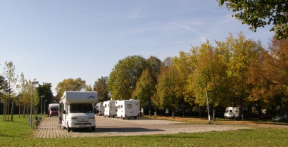 Wohnmobilstellplatz (Foto: HP Schmitt)